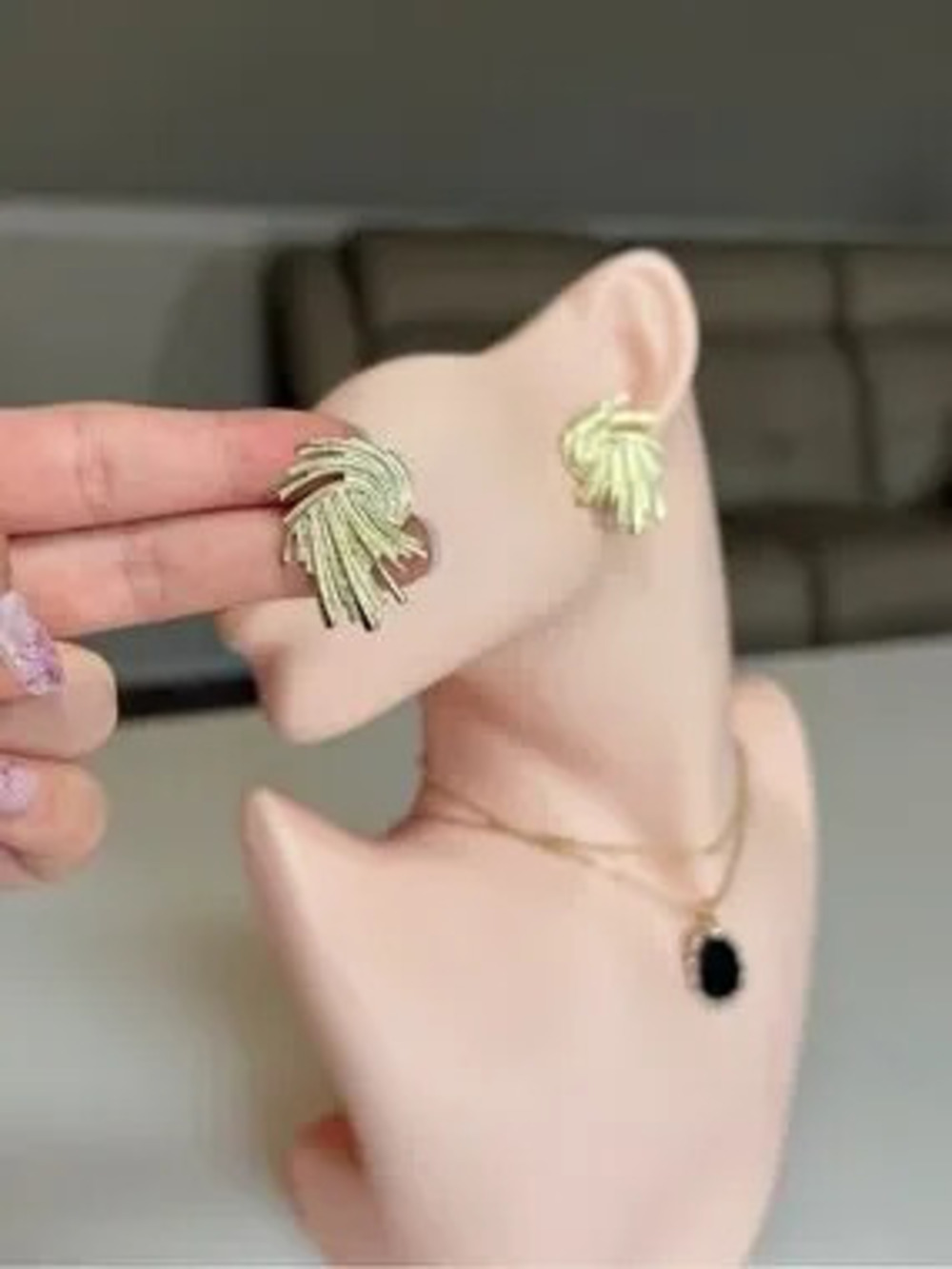 Gold Fan Cluster Stud Earrings - Gold Tone Women Jewelry